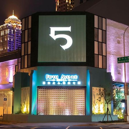 Fifth Avenue Motel Taichung Dış mekan fotoğraf